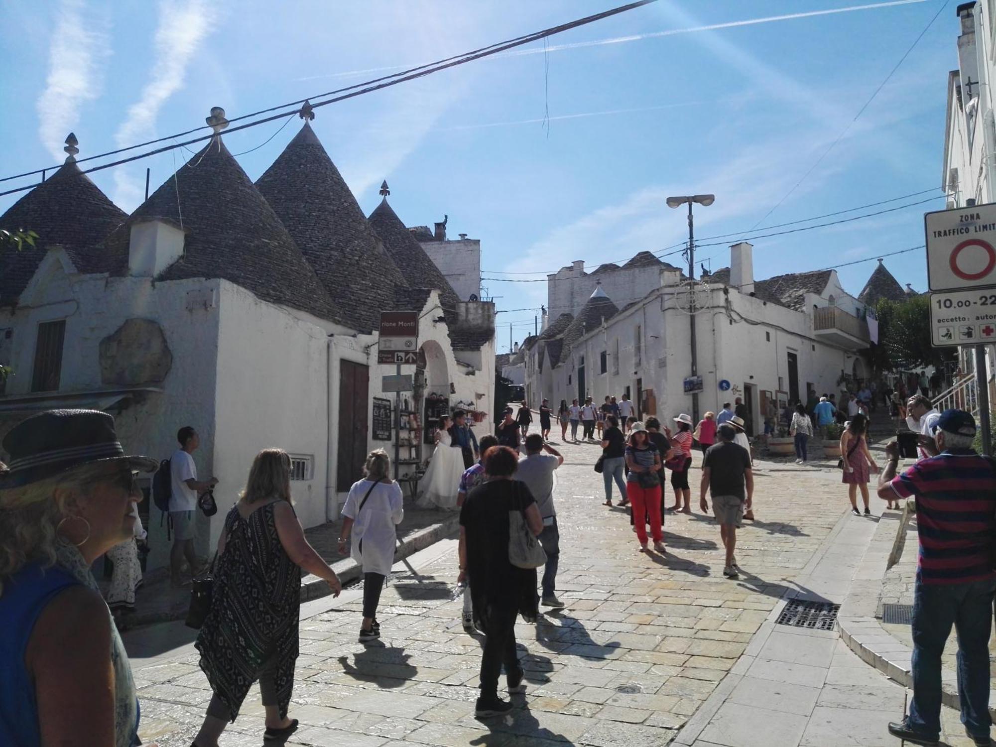 알베르벨로 Trulli Sciummo Relais B&B 외부 사진
